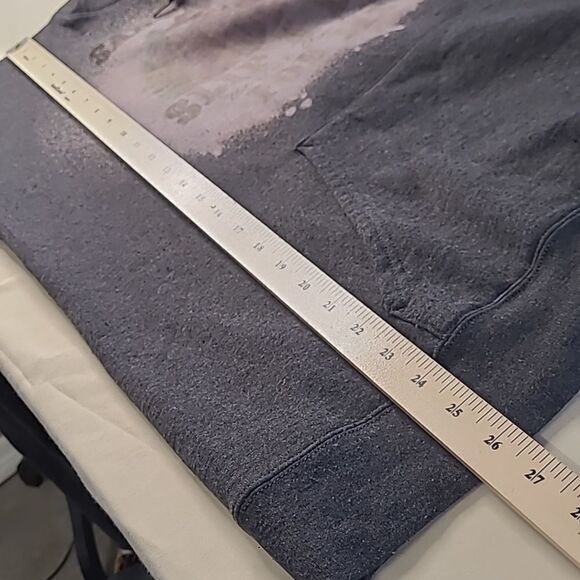 Hands ecosmart Sz M/M/M Yellowstone fans sweatshirt with hoodie - Picture 7 of 9